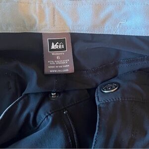 REI Women's Black Chino-Style Outdoor Pants